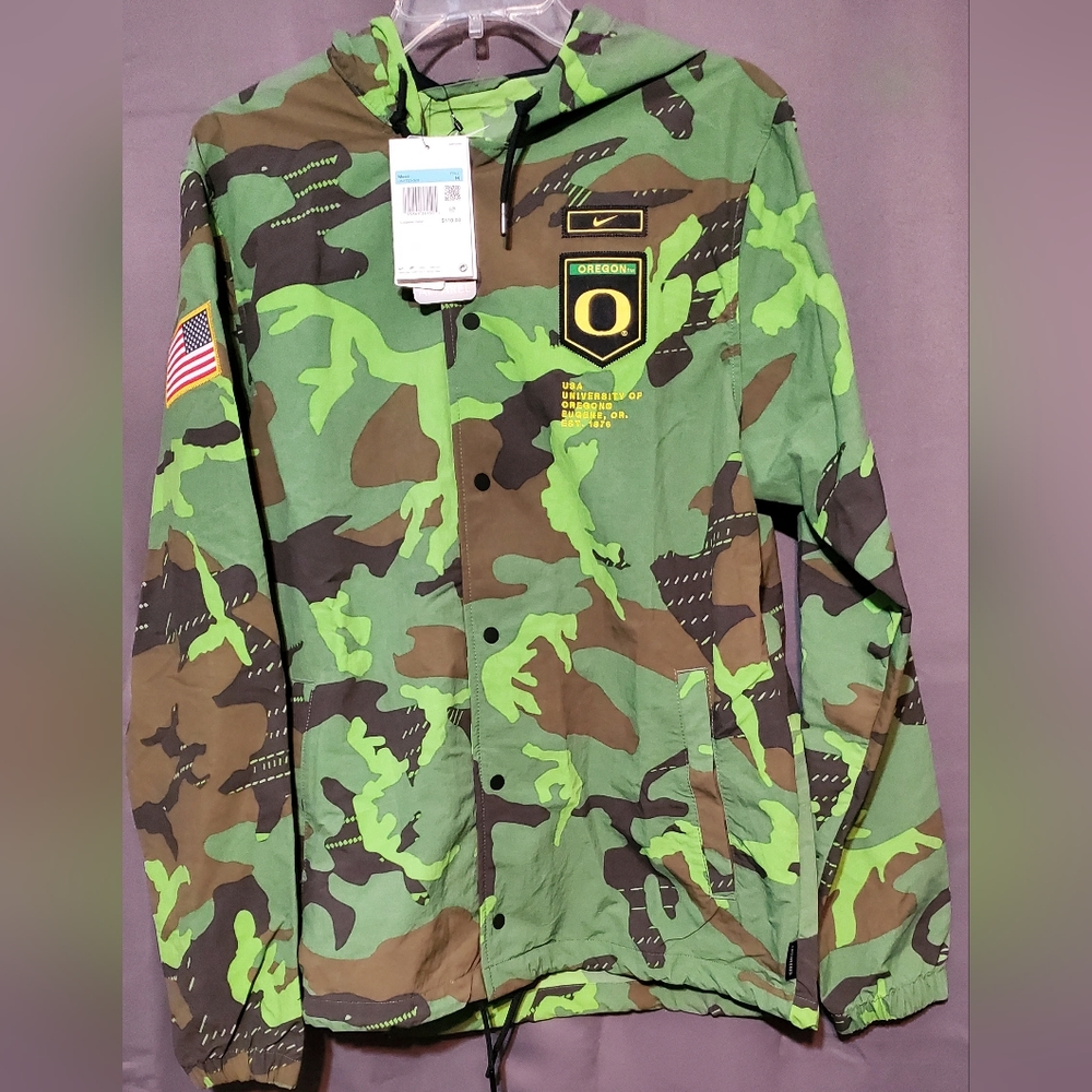 NIKE OREGON DUCKS TEAM ISSUE M JACKET DS ON FIELD MILITARY $110 DN1720-328 NWT